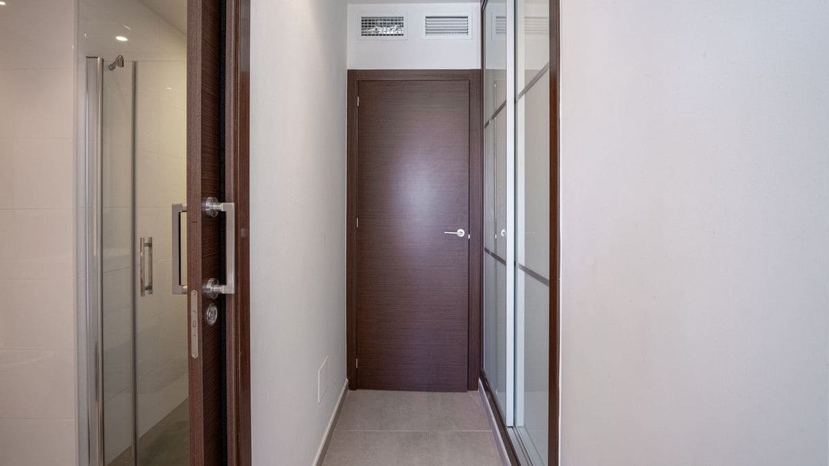 3 camera da letto Appartamento in vendita in Torrevieja con piscina - 275.000 € (Rif: 10027501)