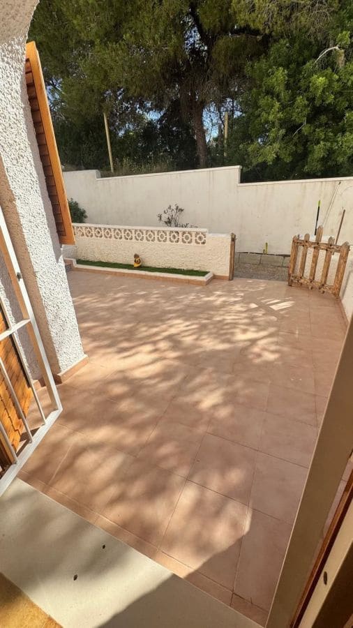 2 makuuhuone Omakotitalo myytävänä paikassa La Zenia - 249 000 € (Ref: 10027504)