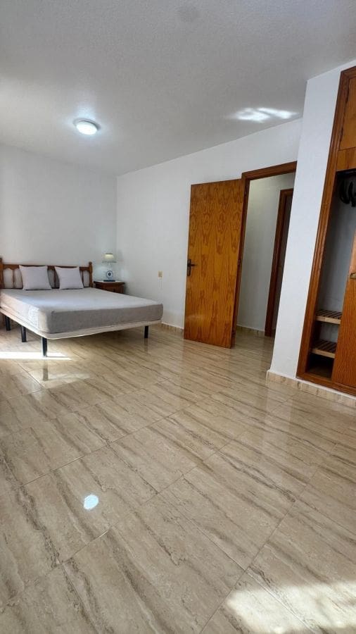 2 makuuhuone Omakotitalo myytävänä paikassa La Zenia - 249 000 € (Ref: 10027504)