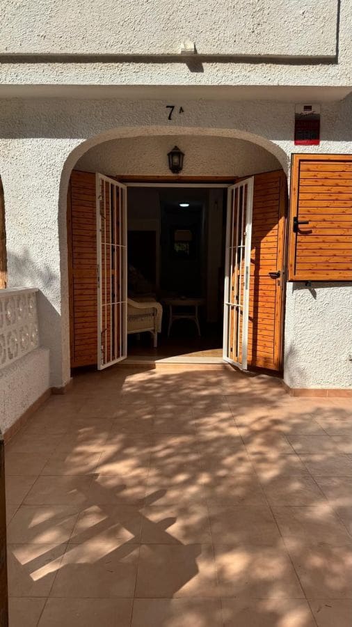2 makuuhuone Omakotitalo myytävänä paikassa La Zenia - 249 000 € (Ref: 10027504)