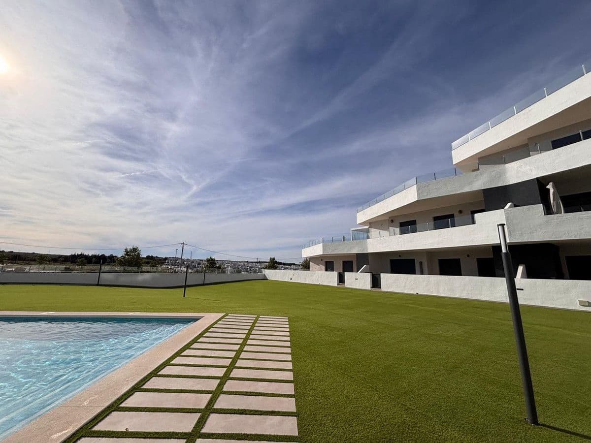 2 bedroom Apartment for sale in San Miguel de Salinas with pool - € 239,000 (Ref: 10027506)