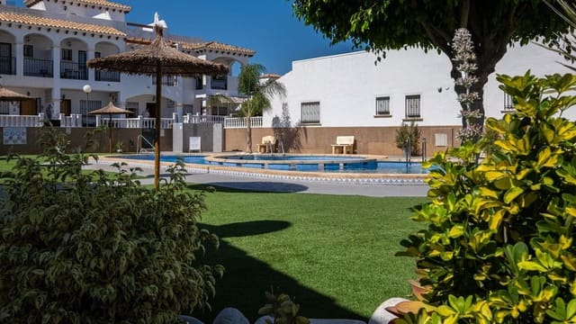 2 bedroom Apartment for sale in Punta Prima, Orihuela with pool - € 219,000 (Ref: 10027508)