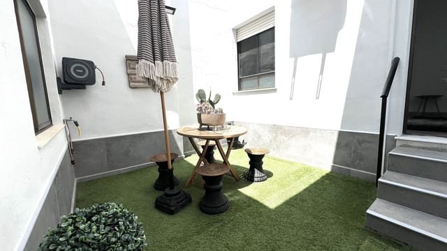 3 soveværelse Lejlighed til salg i Desamparados - Hurchillo - Torremendo, Orihuela - € 147.500 (Ref: 10027512)