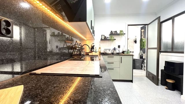 3 soveværelse Lejlighed til salg i Desamparados - Hurchillo - Torremendo, Orihuela - € 147.500 (Ref: 10027512)