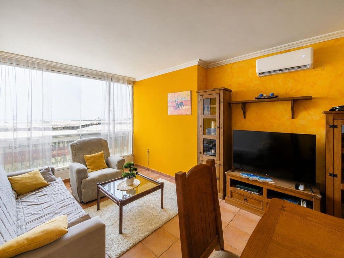 2 soveværelse Lejlighed til salg i Torrevieja med swimmingpool - € 154.000 (Ref: 10027515)