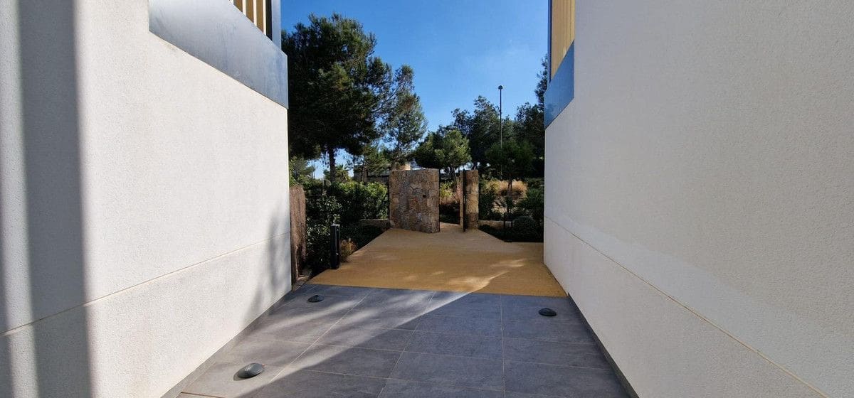 3 sovrum Lägenhet till salu i Las Colinas Golf med pool - 479 000 € (Ref: 10027517)