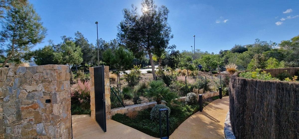 3 sovrum Lägenhet till salu i Las Colinas Golf med pool - 479 000 € (Ref: 10027517)