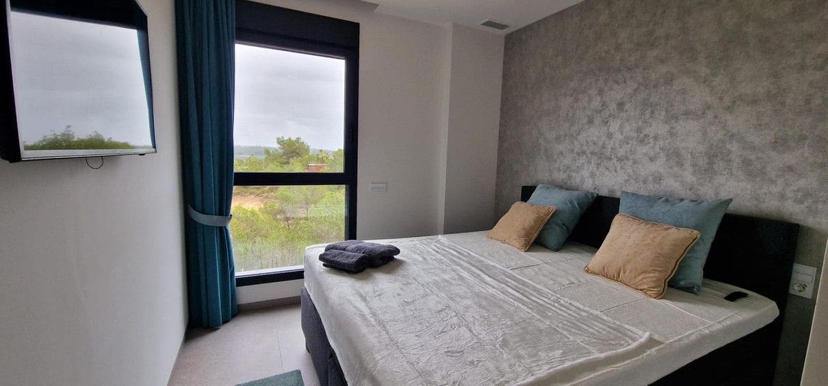 3 sovrum Lägenhet till salu i Las Colinas Golf med pool - 479 000 € (Ref: 10027517)