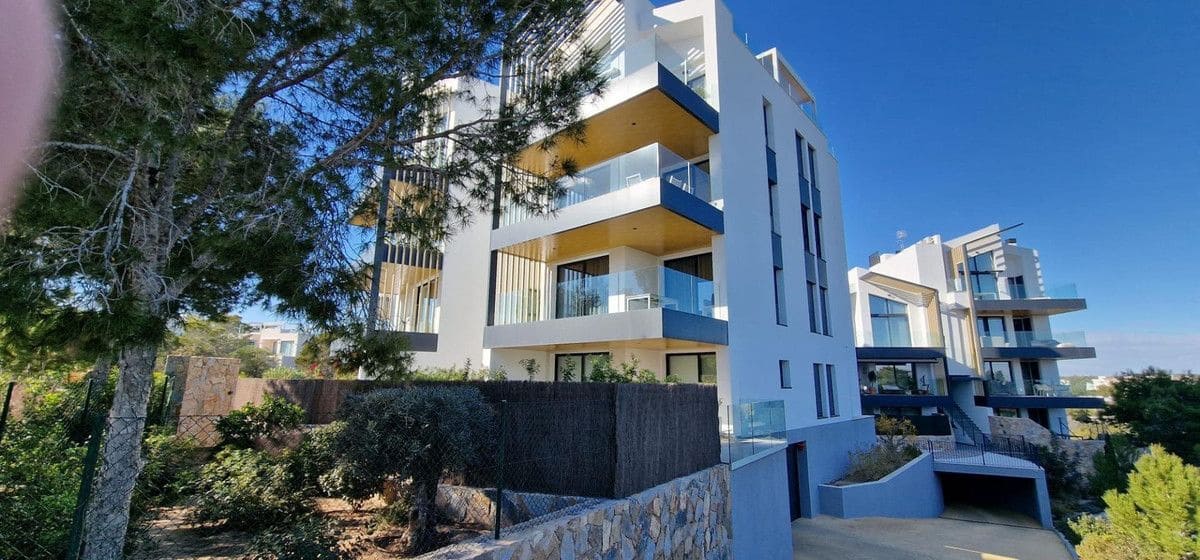 3 sovrum Lägenhet till salu i Las Colinas Golf med pool - 479 000 € (Ref: 10027517)