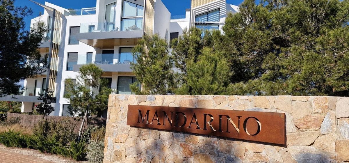 3 sovrum Lägenhet till salu i Las Colinas Golf med pool - 479 000 € (Ref: 10027517)