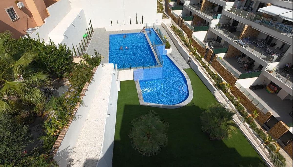 2 soveværelse Lejlighed til salg i Filipinas med swimmingpool - € 349.500 (Ref: 10027518)
