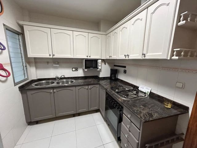 3 sovrum Lägenhet till salu i Alicante stad - 174 900 € (Ref: 10027520)
