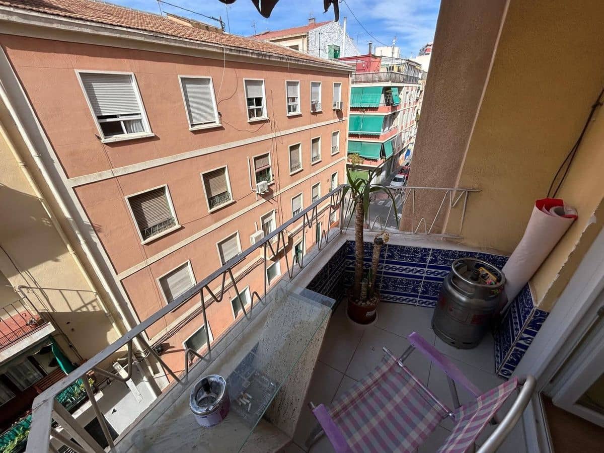 3 slaapkamer Appartement te koop in Alicante stad - € 174.900 (Ref: 10027520)
