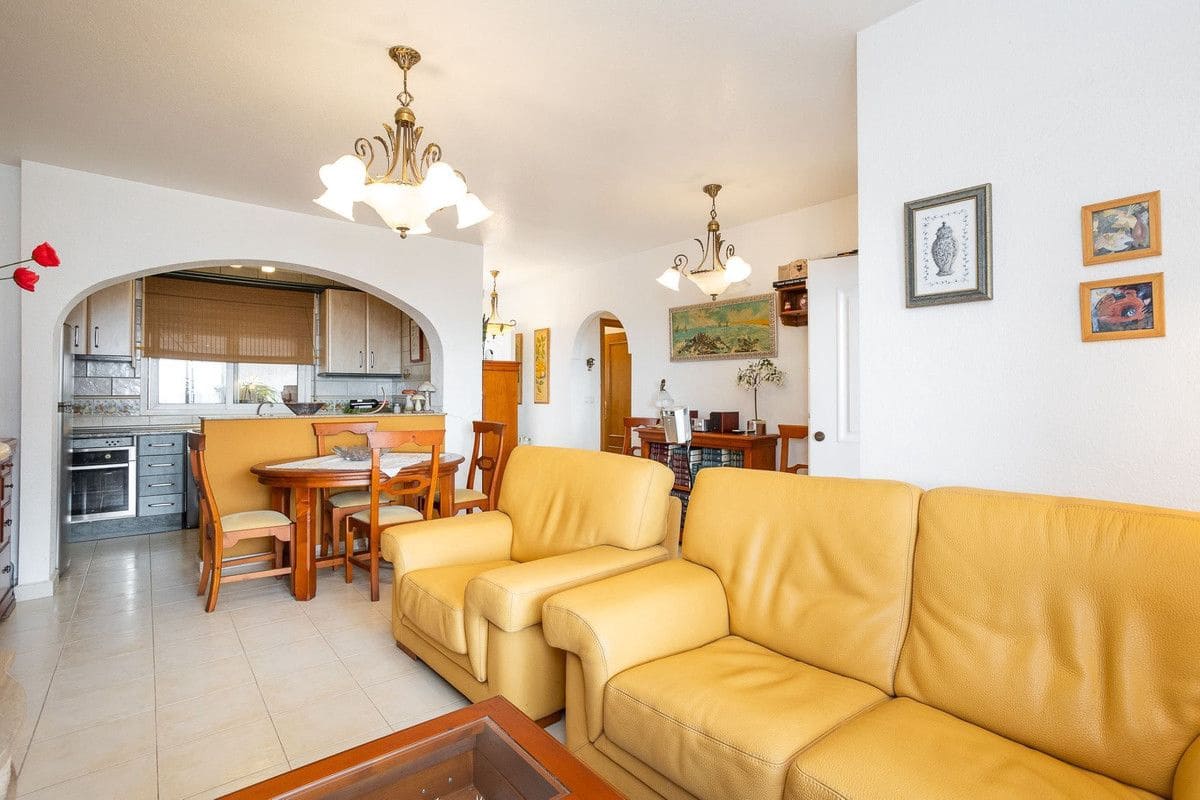 3 Zimmer Haus zu verkaufen in El Carmoli - 299.900 € (Ref: 10027522)