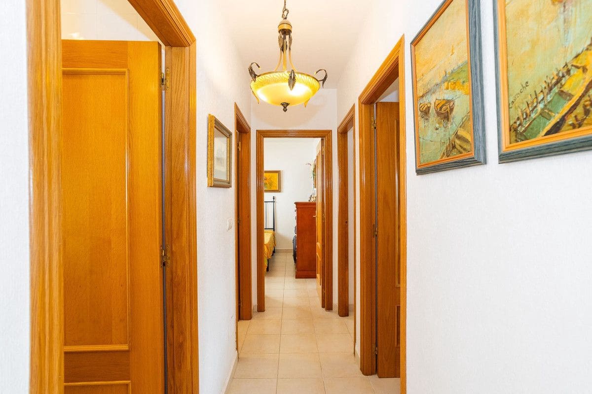 3 Zimmer Haus zu verkaufen in El Carmoli - 299.900 € (Ref: 10027522)