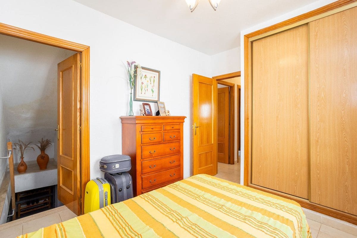 3 Zimmer Haus zu verkaufen in El Carmoli - 299.900 € (Ref: 10027522)