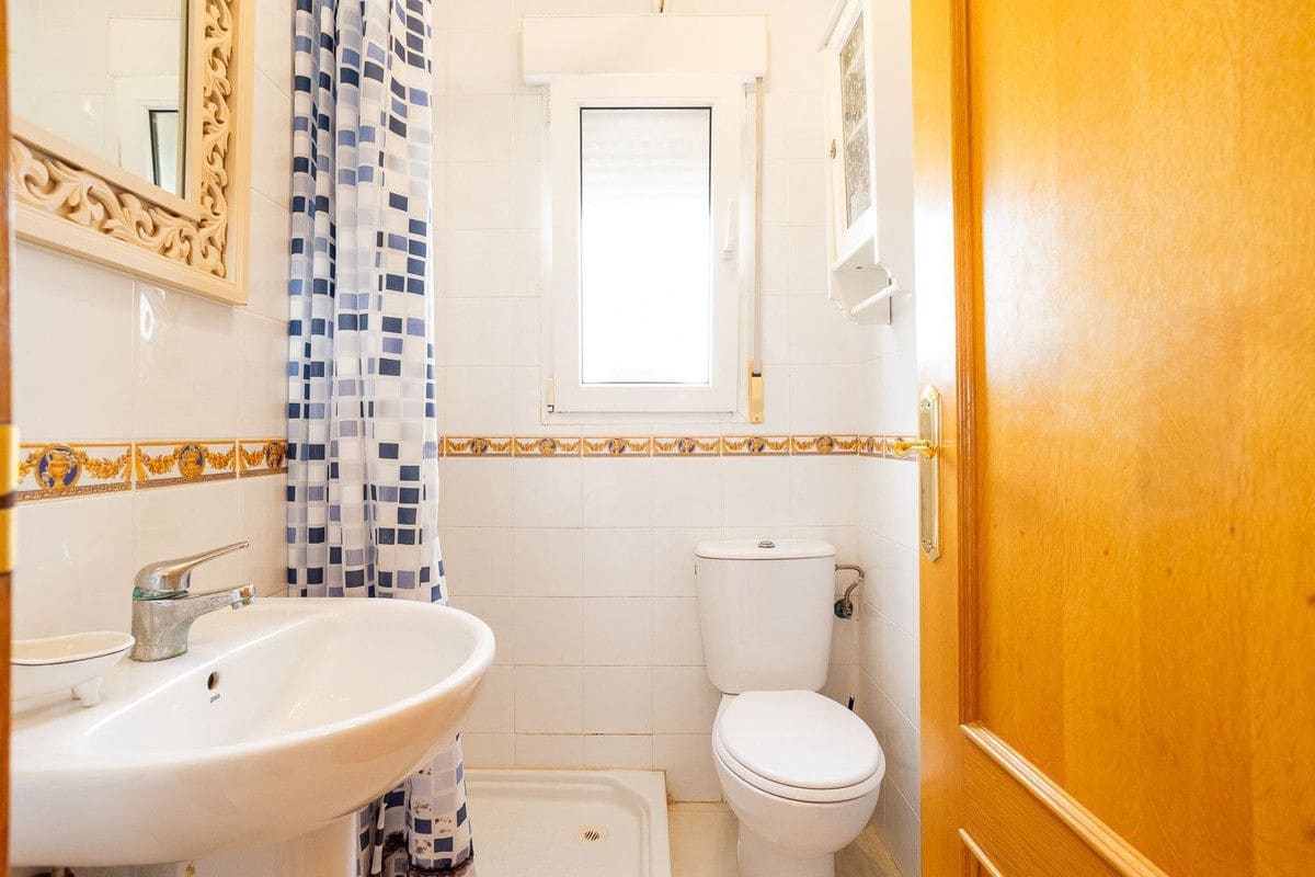 3 Zimmer Haus zu verkaufen in El Carmoli - 299.900 € (Ref: 10027522)