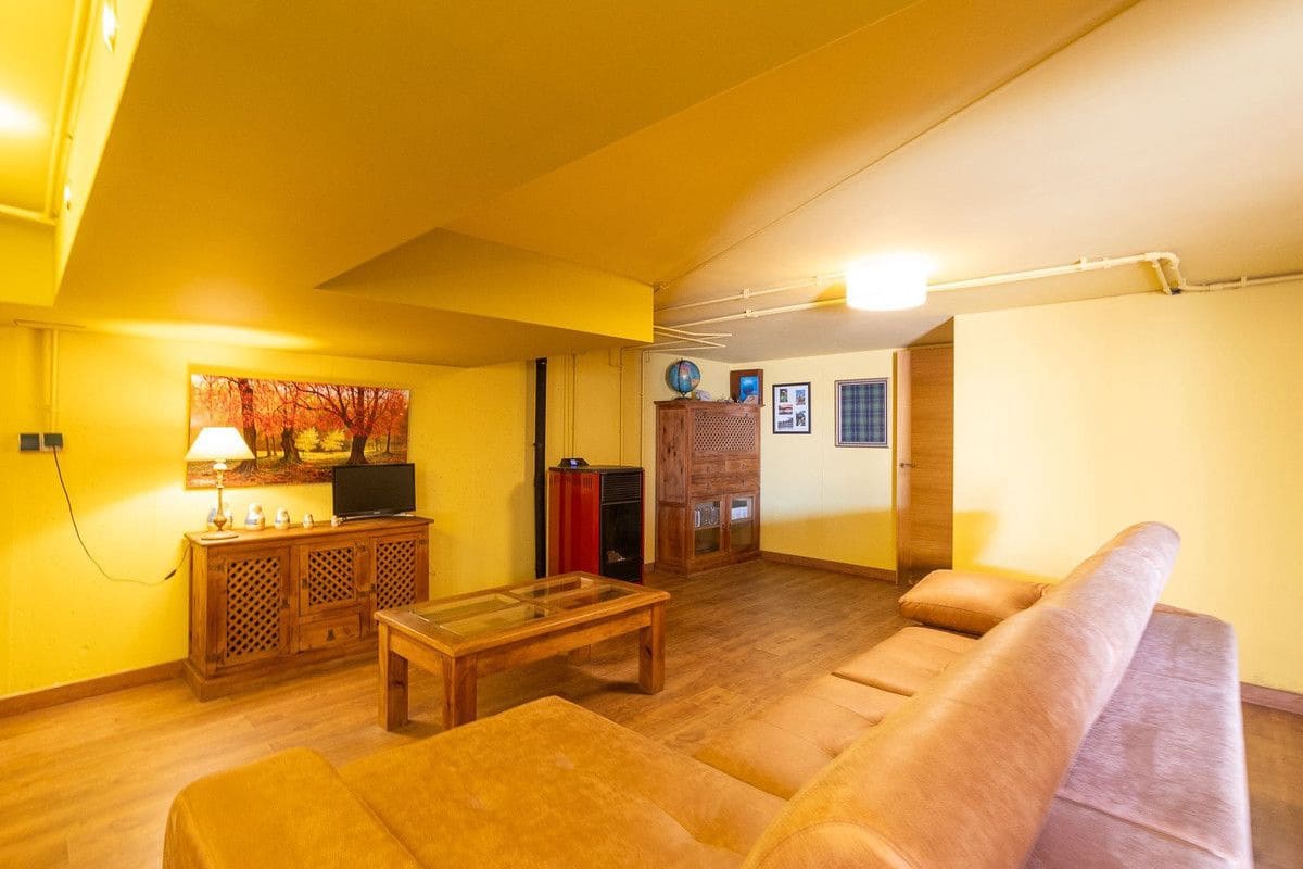 3 Zimmer Haus zu verkaufen in El Carmoli - 299.900 € (Ref: 10027522)