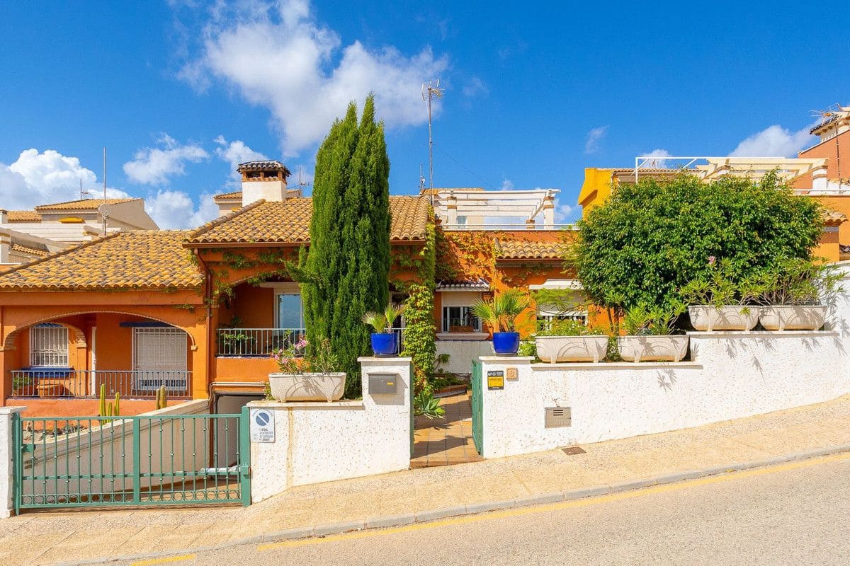 3 Zimmer Haus zu verkaufen in El Carmoli - 299.900 € (Ref: 10027522)