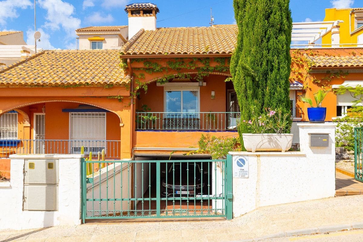 3 Zimmer Haus zu verkaufen in El Carmoli - 299.900 € (Ref: 10027522)
