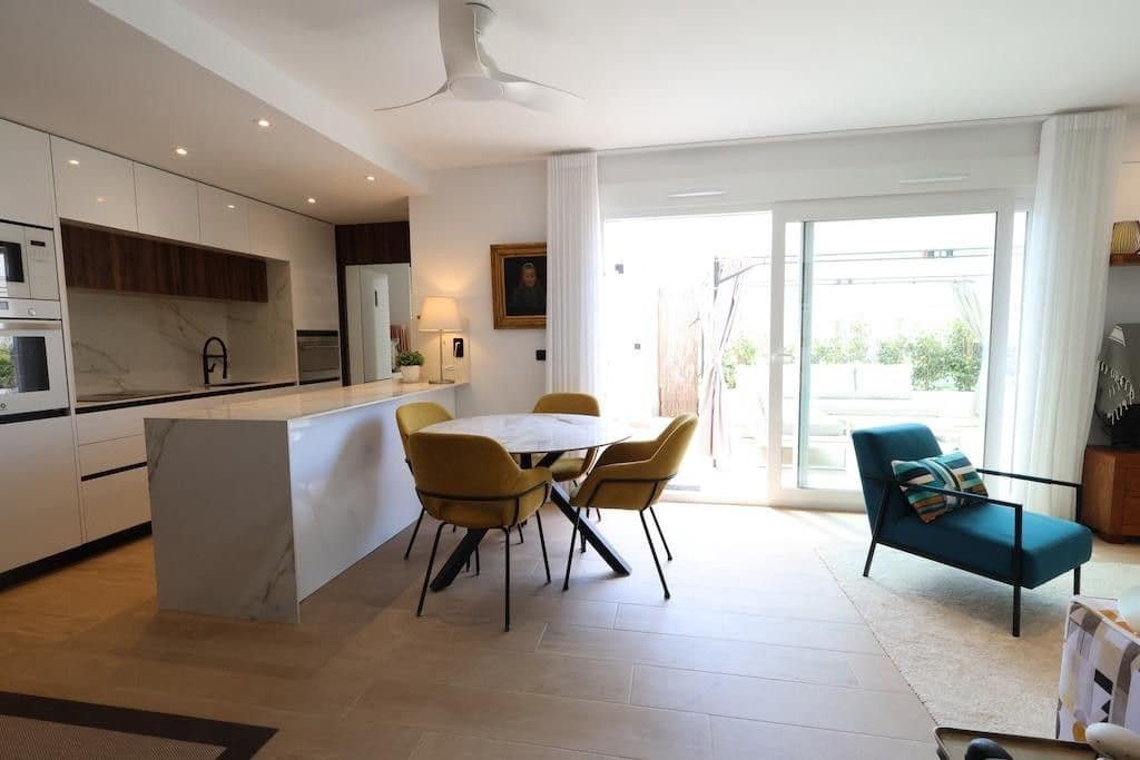 3 bedroom Apartment for sale in Algorfa with pool - € 325,000 (Ref: 10027528)