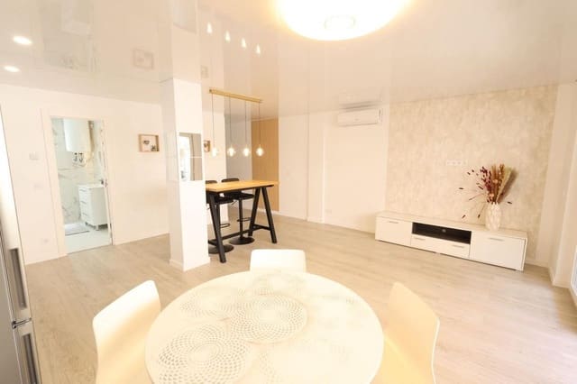 3 makuuhuone Huoneisto myytävänä paikassa Playa de los Náufragos, Torrevieja - 230 000 € (Ref: 10027529)