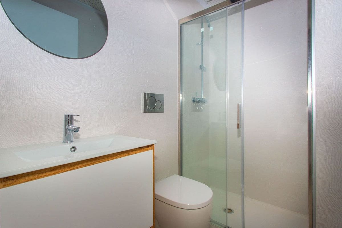 2 Zimmer Apartment zu verkaufen in Torrevieja mit Pool - 265.000 € (Ref: 10027531)