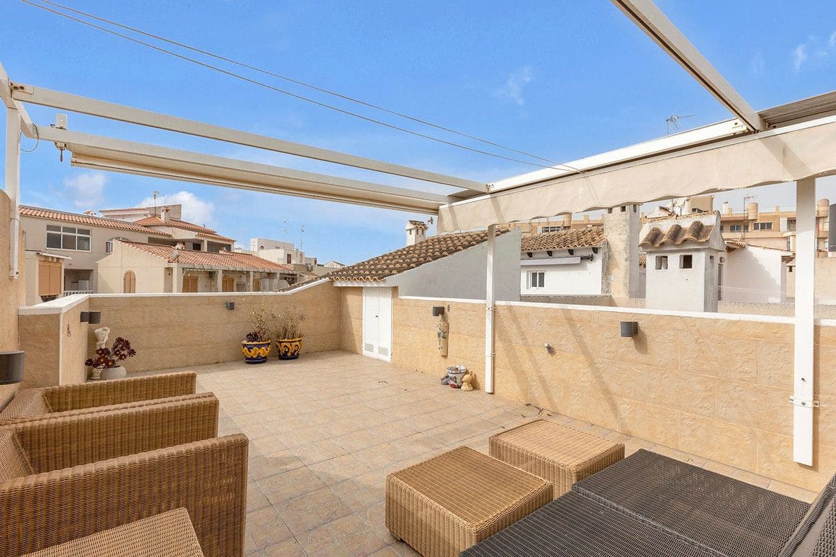 4 slaapkamer Appartement te koop in Torrevieja met zwembad - € 269.000 (Ref: 10027532)