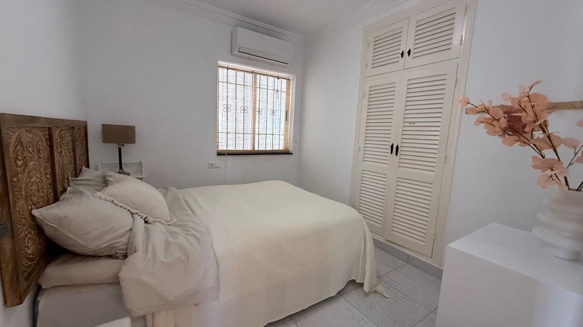 3 chambre Villa/Maison à vendre à Torrevieja - 645 000 € (Ref: 10027534)