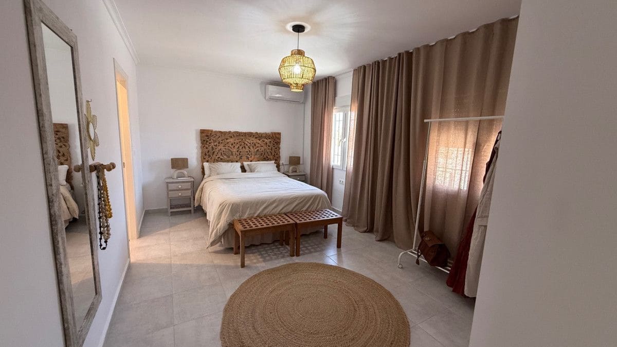 3 chambre Villa/Maison à vendre à Torrevieja - 645 000 € (Ref: 10027534)
