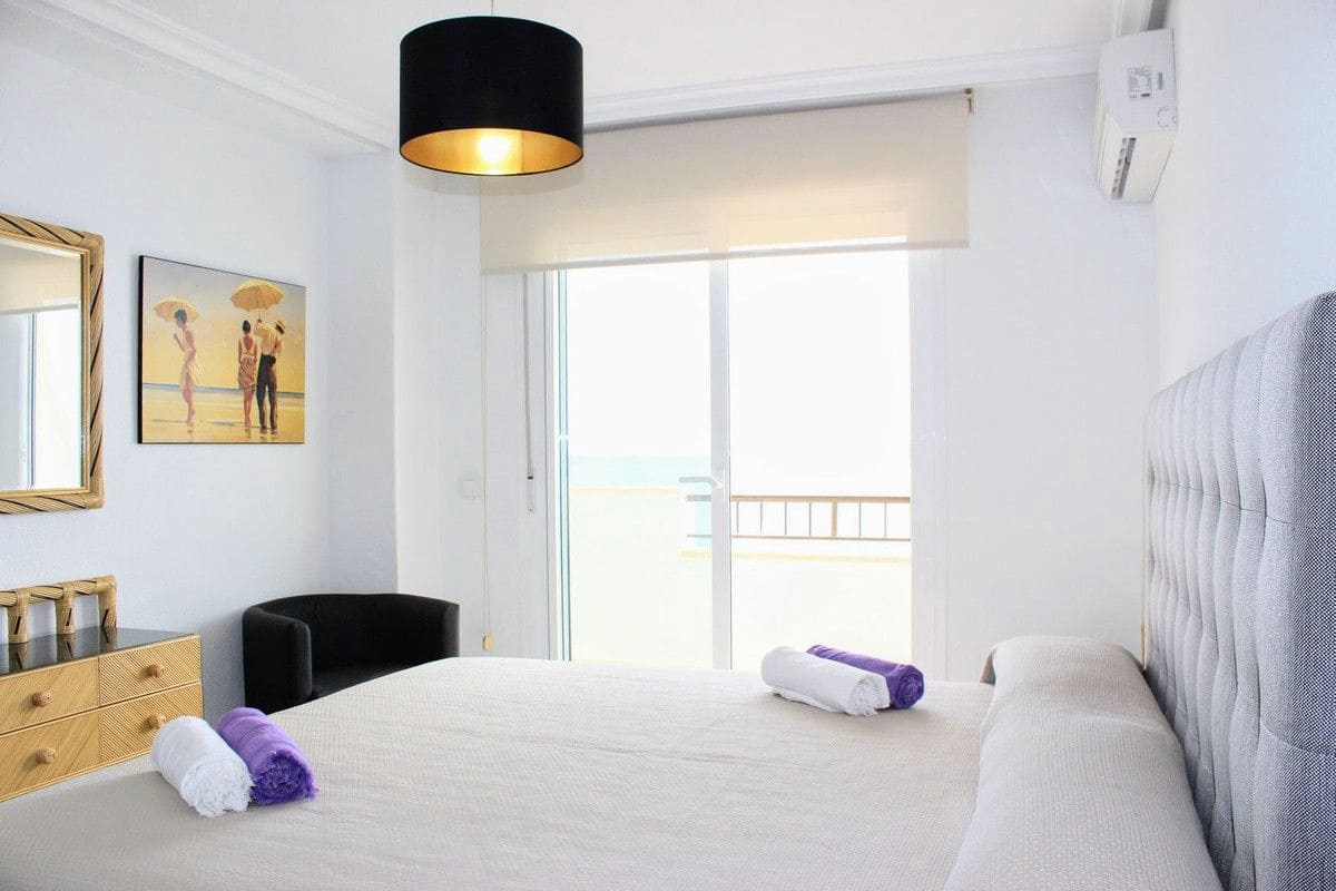 3 bedroom Apartment for sale in Pilar de la Horadada - € 450,000 (Ref: 10027538)