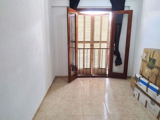 3 slaapkamer Appartement te koop in Palma de Mallorca - € 370.000 (Ref: 10027541)