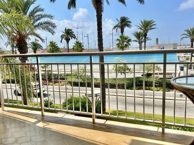 4 quarto Apartamento para venda em Torrevieja - 380 000 € (Ref: 10028147)