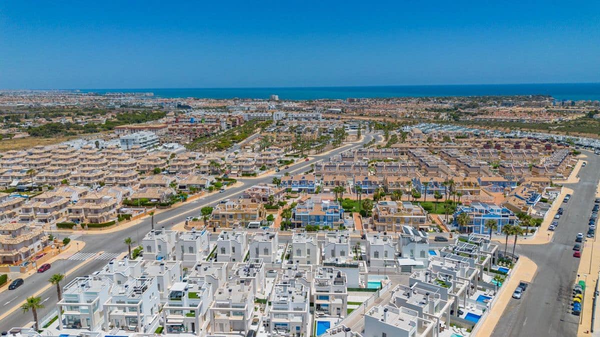 3 soveværelse Villa til salg i Las Ramblas Golf med swimmingpool - € 590.000 (Ref: 10028148)