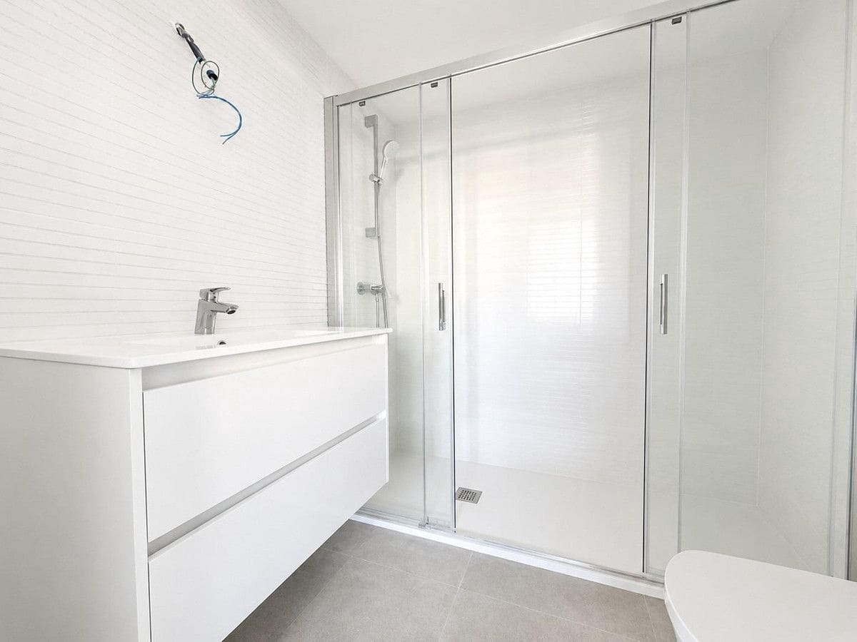 2 bedroom Apartment for sale in Campoamor with pool - € 299,000 (Ref: 10028152)
