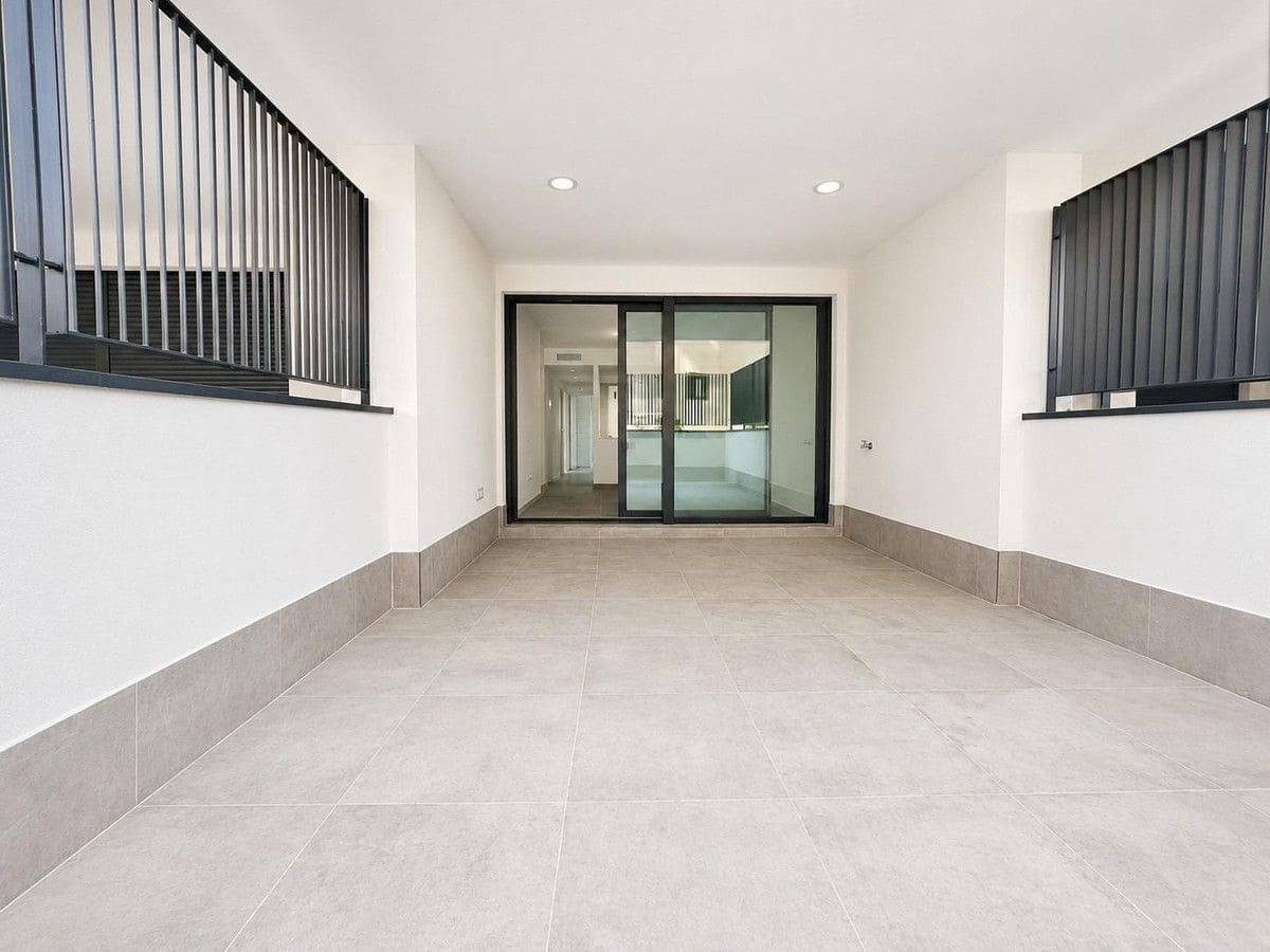 2 bedroom Apartment for sale in Campoamor with pool - € 299,000 (Ref: 10028152)