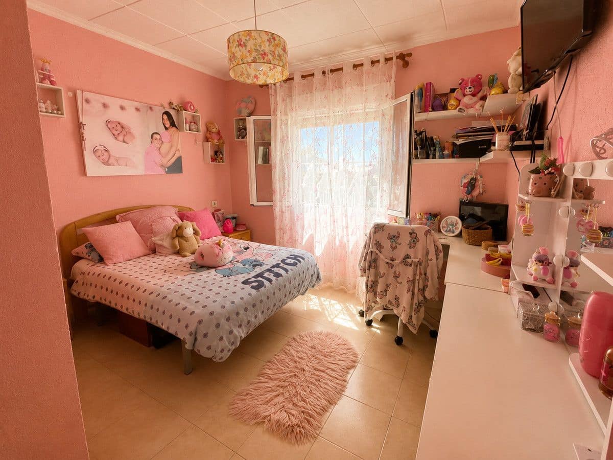 5 soveværelse Villa til salg i Torrevieja - € 399.000 (Ref: 10028155)