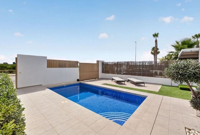 3 slaapkamer Villa te koop in Guardamar del Segura met zwembad - € 445.000 (Ref: 10028157)