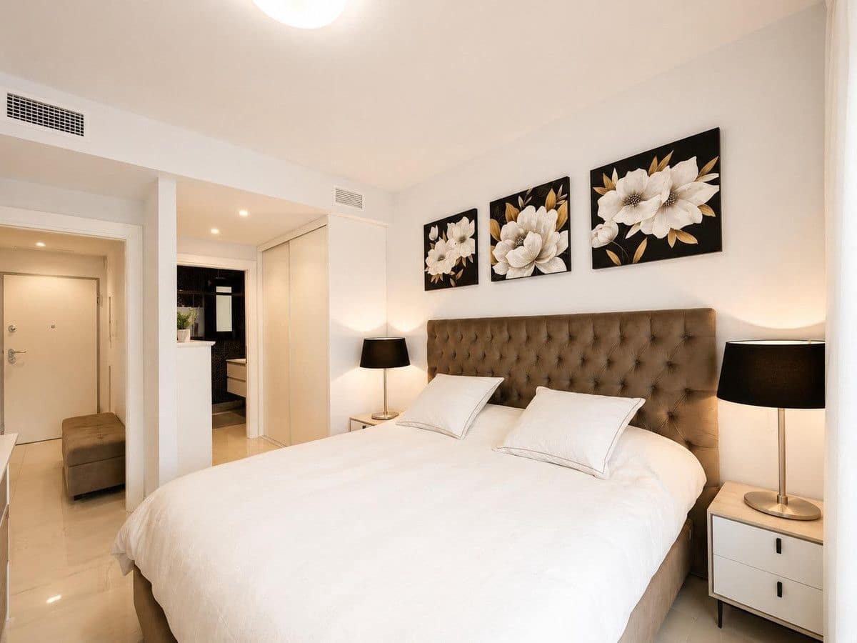 3 bedroom Apartment for sale in La Zenia - € 485,000 (Ref: 10028165)