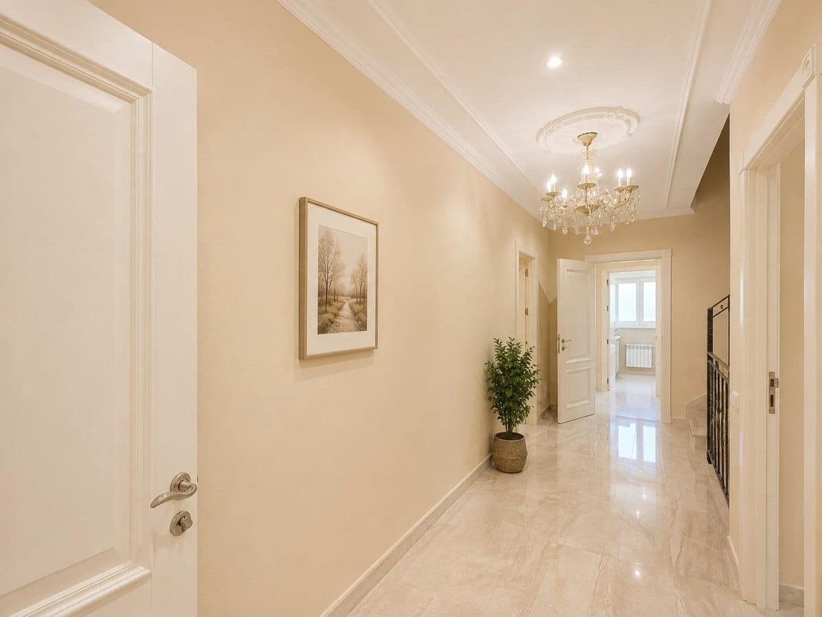 12 bedroom Villa for sale in Orihuela Costa - € 1,750,000 (Ref: 10028168)