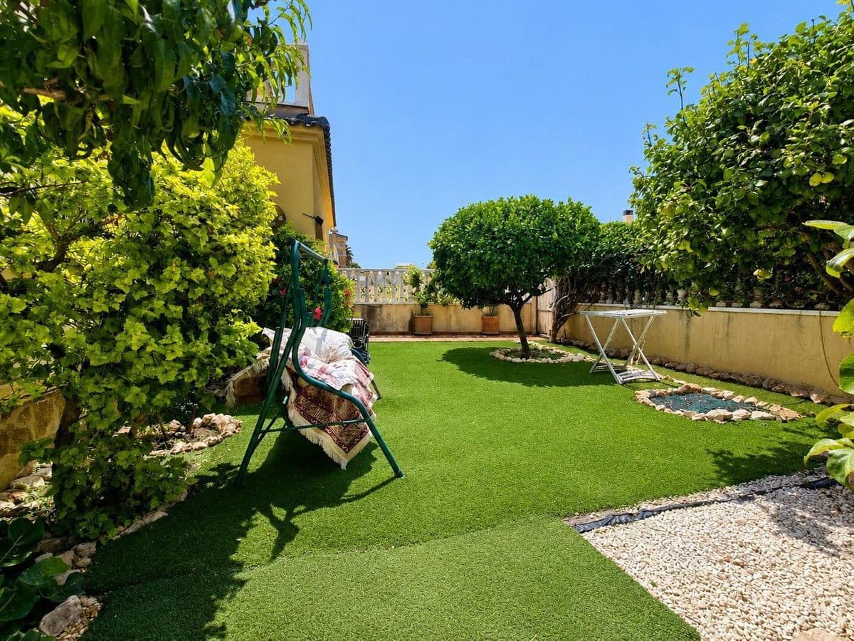 2 sypialnia Willa na sprzedaż w Orihuela Costa - 225 000 € (Ref: 10028169)