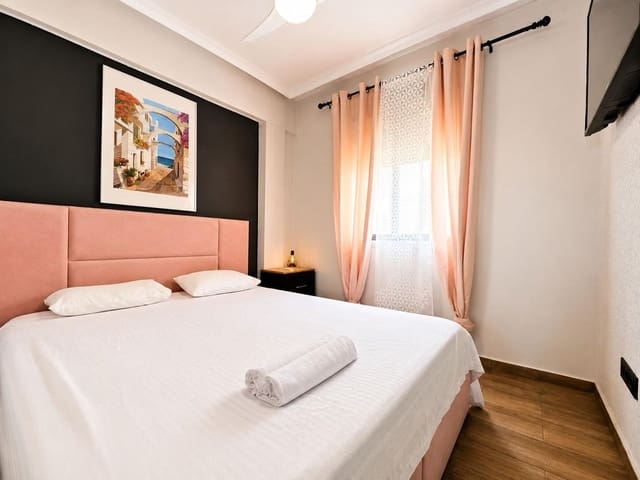 3 slaapkamer Villa te koop in Aguas Nuevas, Torrevieja - € 195.000 (Ref: 10028170)
