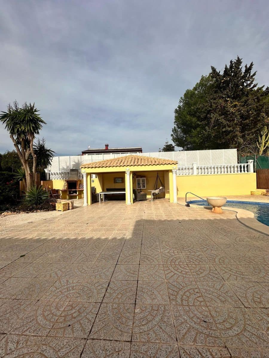 5 soverom Villa til salgs i Pilar de la Horadada med svømmebasseng - € 990 000 (Ref: 10028173)