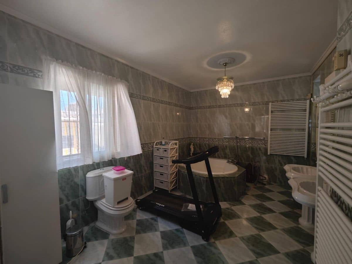 3 soveværelse Villa til salg i San Luis - € 450.000 (Ref: 10028174)
