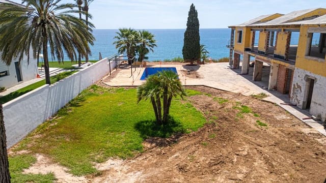 1 slaapkamer Villa te koop in Cabo Roig, Orihuela met zwembad - € 2.400.000 (Ref: 10028176)