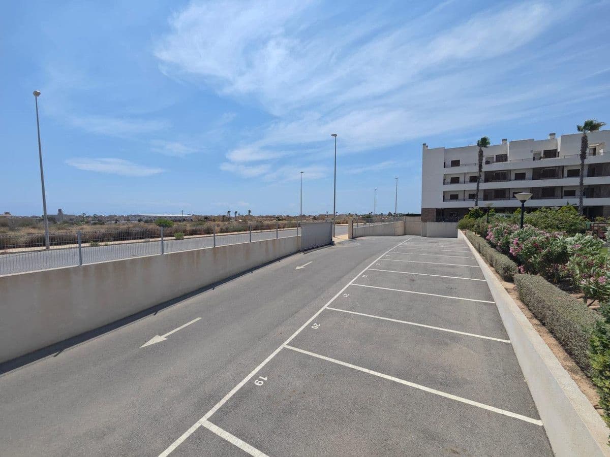 2 slaapkamer Appartement te koop in Orihuela Costa - € 215.000 (Ref: 10028180)