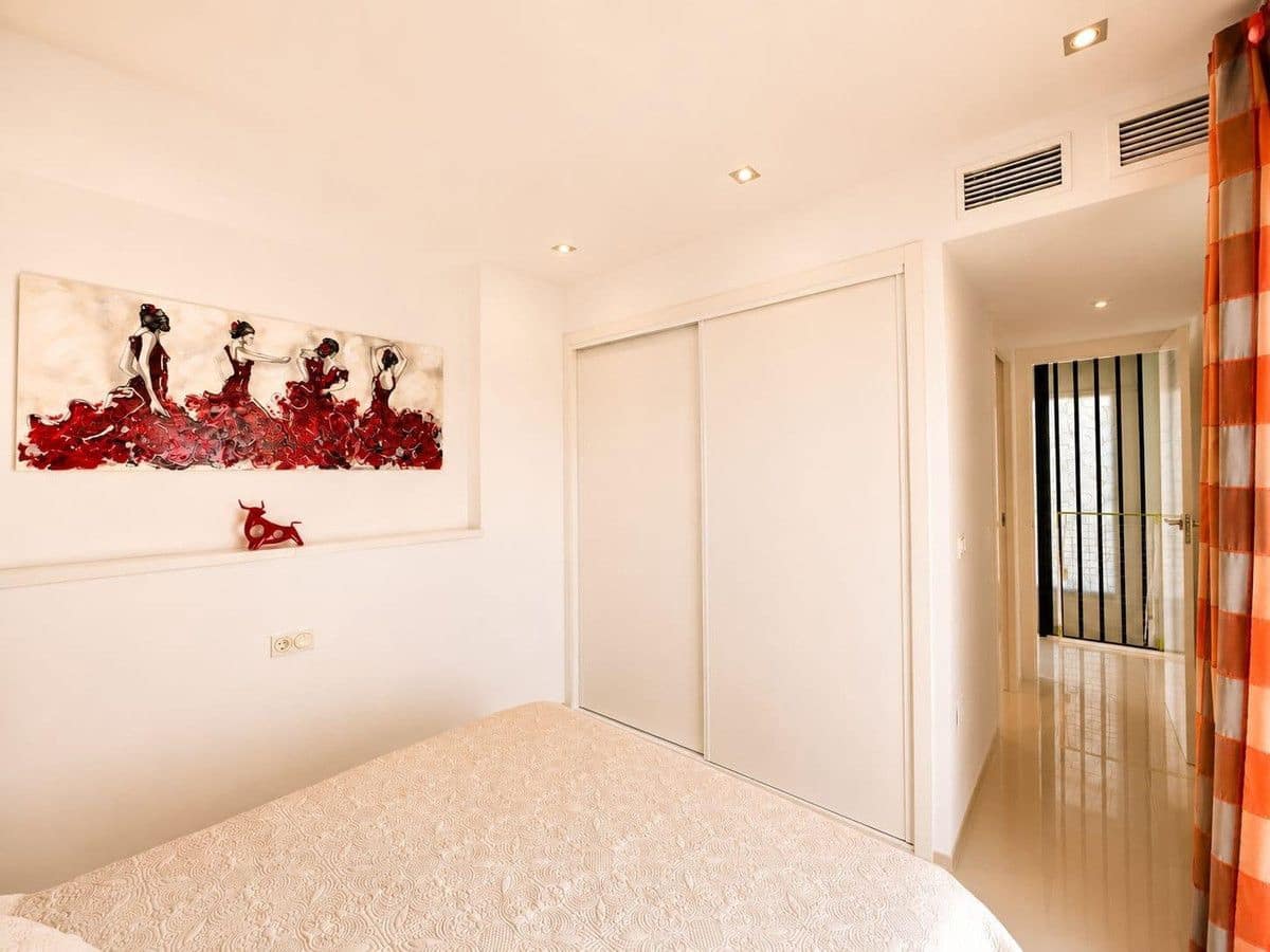 5 slaapkamer Villa te koop in Orihuela Costa - € 900.000 (Ref: 10028182)