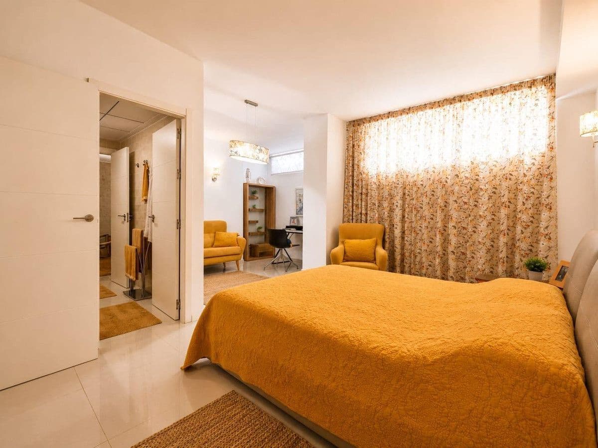 5 slaapkamer Villa te koop in Orihuela Costa - € 900.000 (Ref: 10028182)