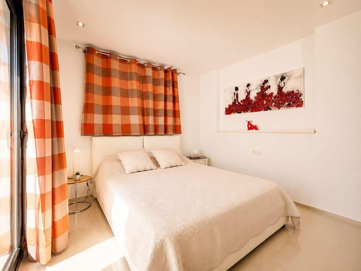 5 slaapkamer Villa te koop in Orihuela Costa - € 900.000 (Ref: 10028182)