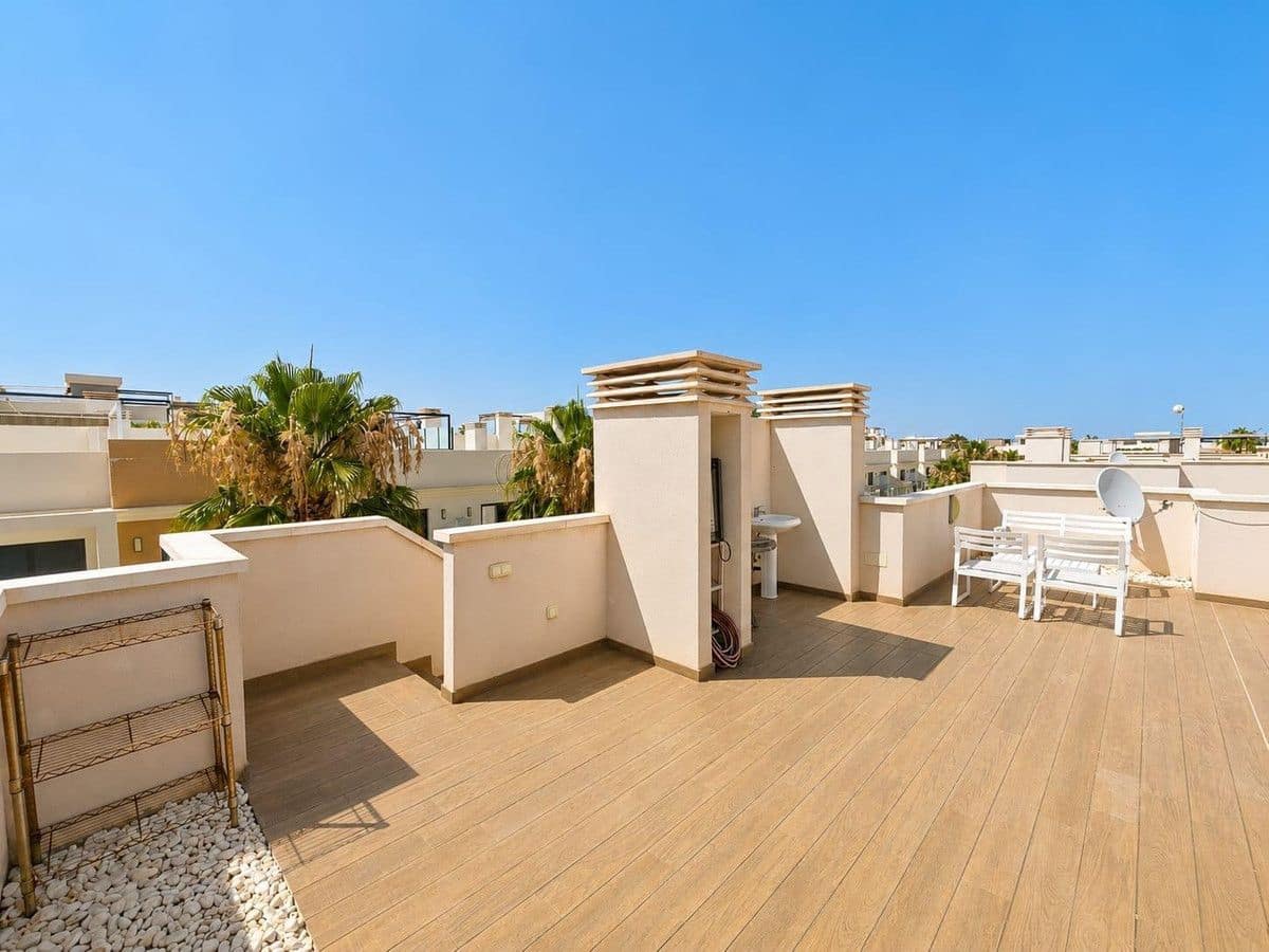 5 slaapkamer Villa te koop in Orihuela Costa - € 900.000 (Ref: 10028182)
